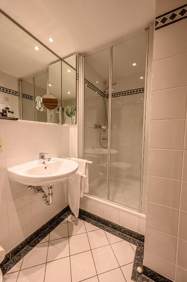 Hotel Schwarzbachtal Hideaway エアルバッハ エクステリア 写真