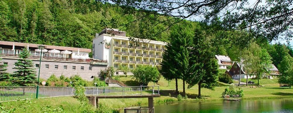 Hotel Schwarzbachtal Hideaway エアルバッハ エクステリア 写真